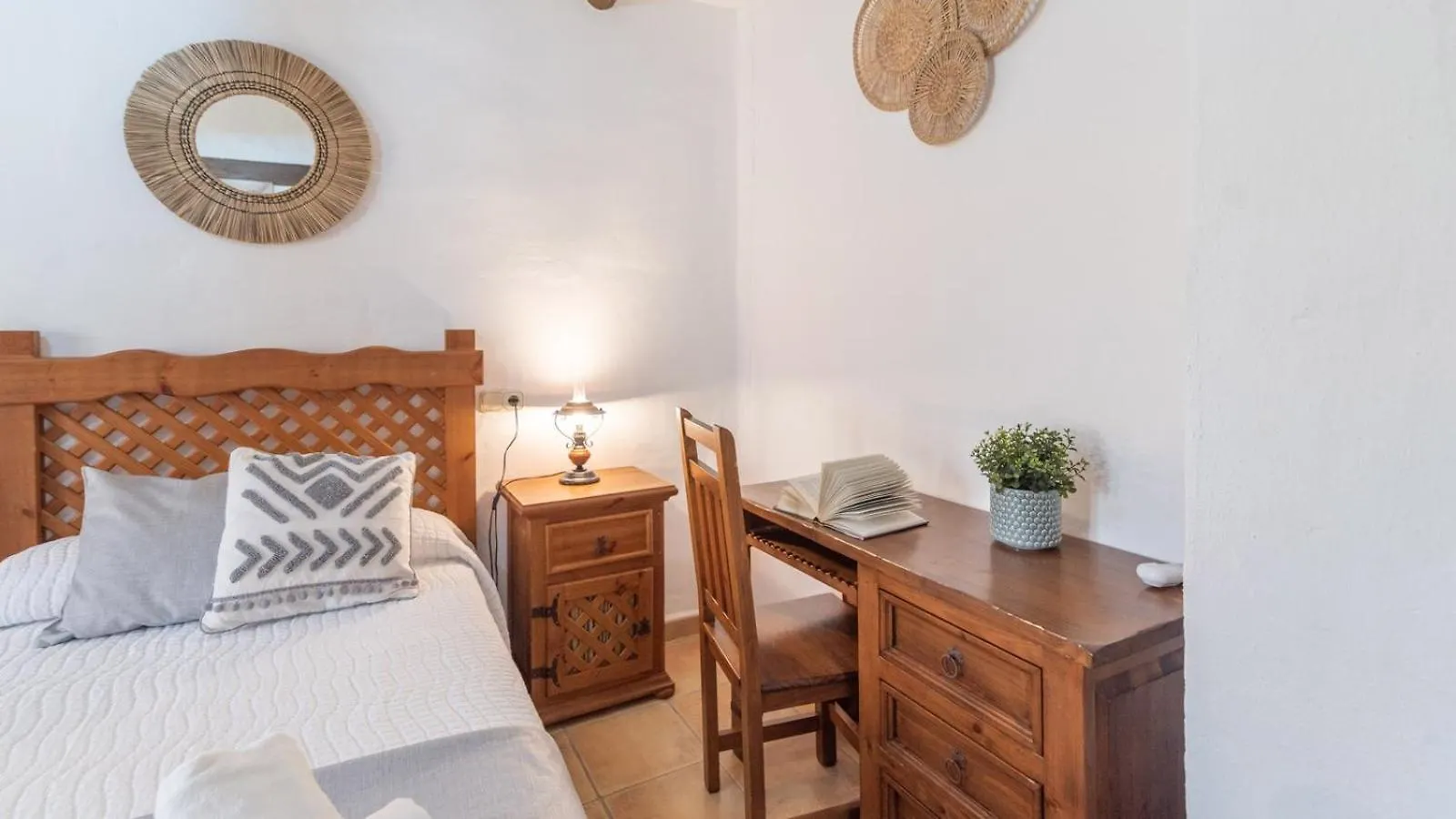 Villa Finca Del Rio Antequera - La Higuera By Ruralidays
