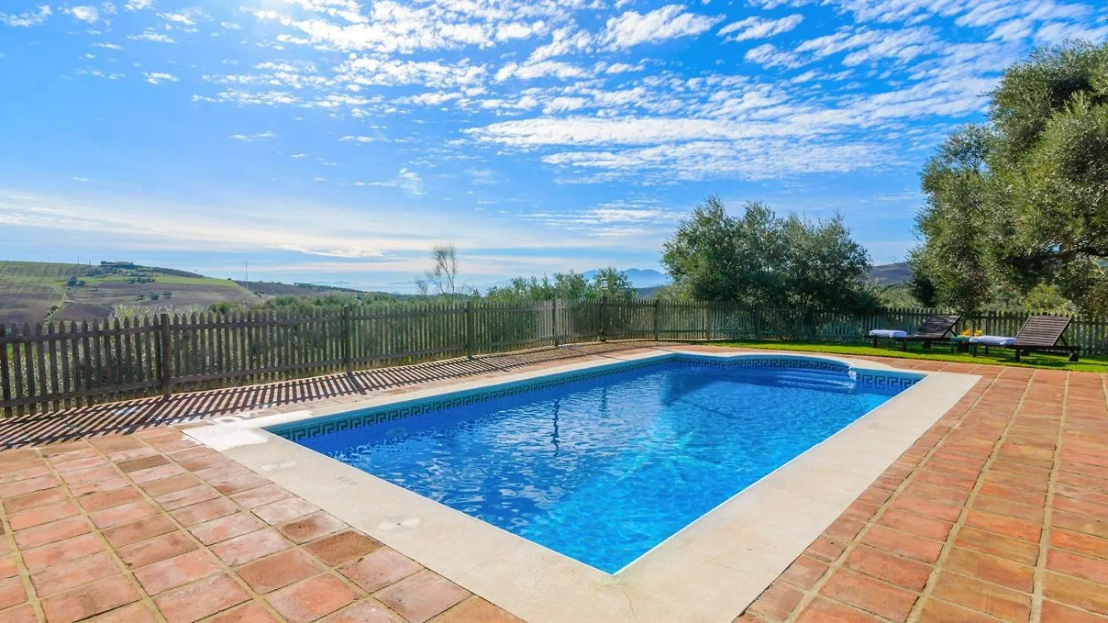 Villa Finca del Rio Antequera - La Higuera by Ruralidays
