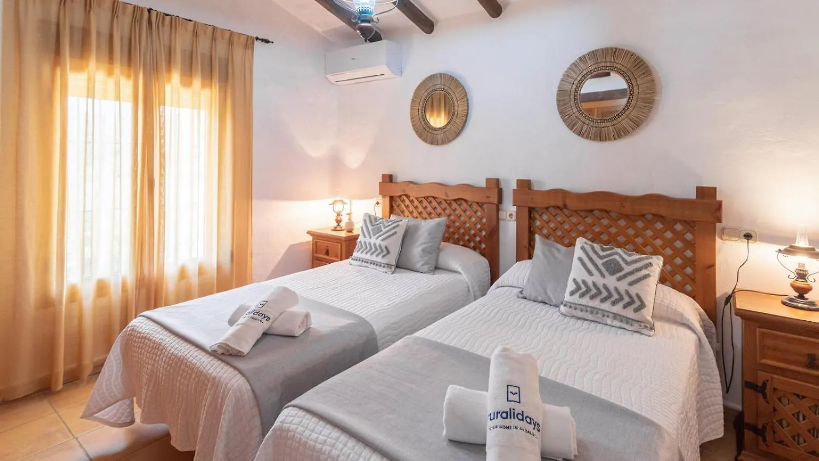Villa Finca del Rio Antequera - La Higuera by Ruralidays España